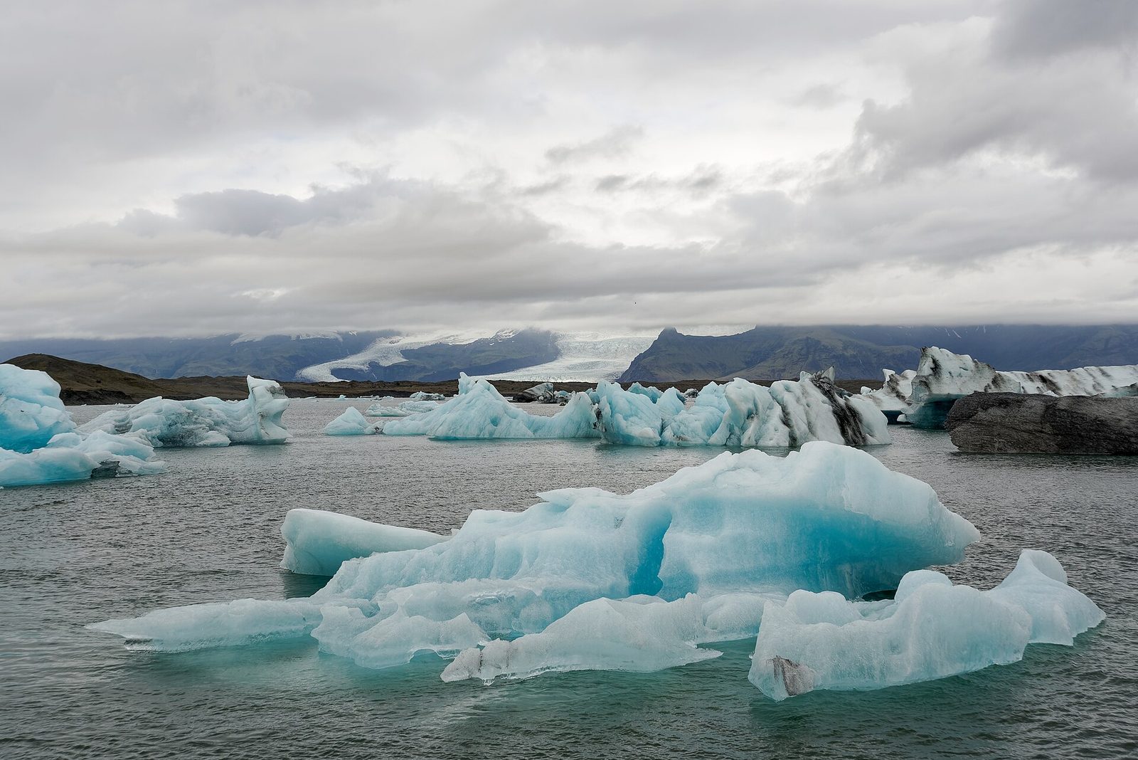 Iceland: fire & ice in seven nights